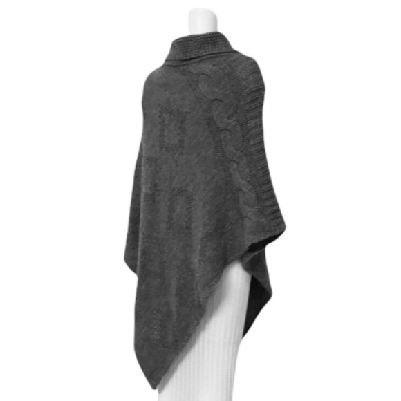 LINEAMAGLIA Italian Wool Alpaca Blend Poncho - Picture 2 of 9